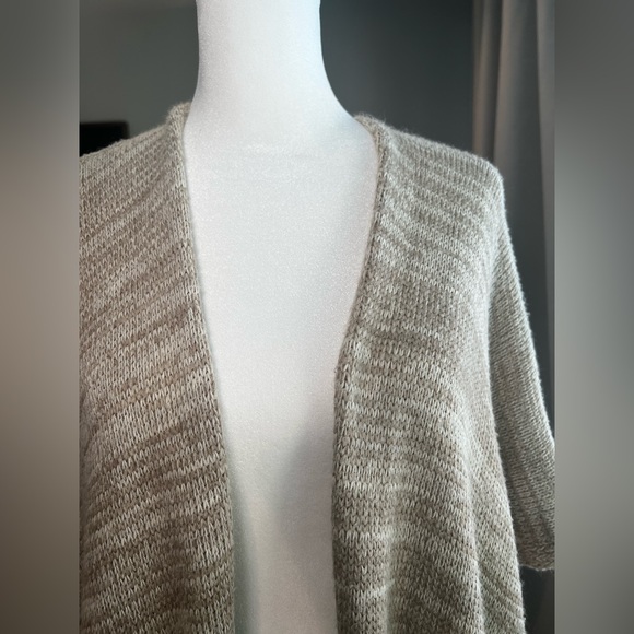 Don’t ask Why, knit cardigan sweater - Picture 2 of 5